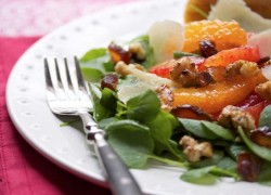 Кресс – салат с мандаринами и грецкими орехами