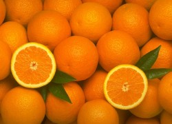 Праздничные блюда с апельсинами