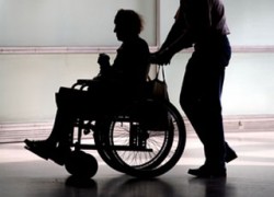 Инвалидов не освободили от транспортного налога