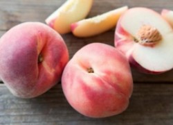 5 самых опасных болезней персика
