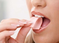 Правда о жвачке: мнение стоматологов