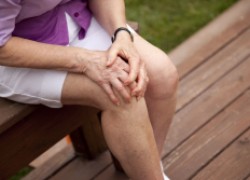 Больные суставы: как сэкономить на лечении?