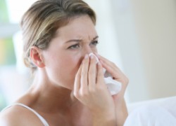 Как отличить симптомы аллергии от простуды 